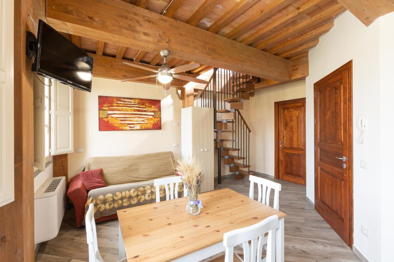 Fauglia Agriturismo La Valle Della Lavanda - Podere Mezzastrada חדר תמונה