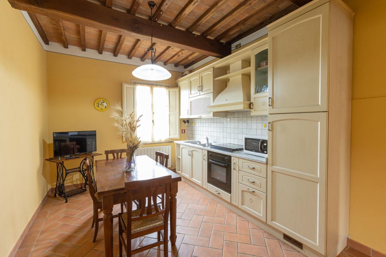 Fauglia Agriturismo La Valle Della Lavanda - Podere Mezzastrada חדר תמונה
