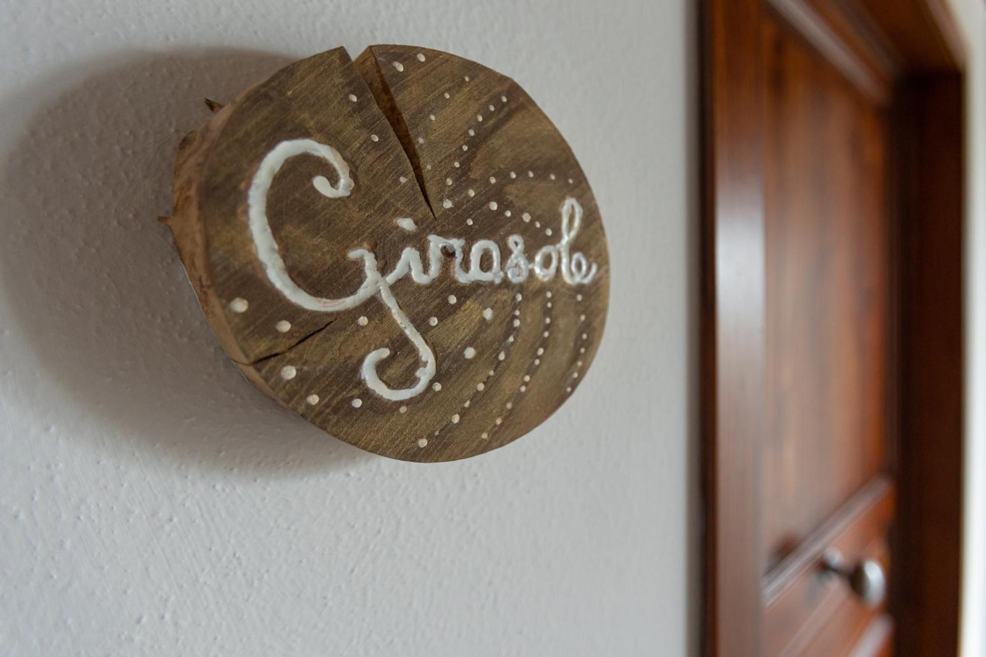 Fauglia Agriturismo La Valle Della Lavanda - Podere Mezzastrada חדר תמונה